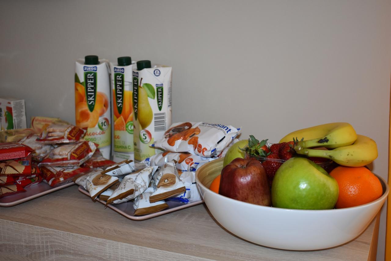 I Vicere B&B Deluxe Napoli Bagian luar foto