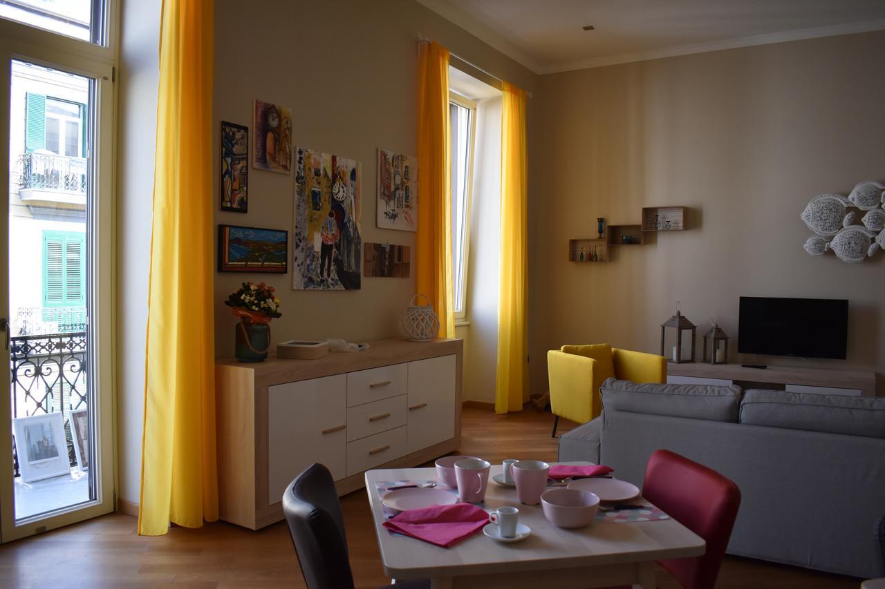 I Vicere B&B Deluxe Napoli Bagian luar foto
