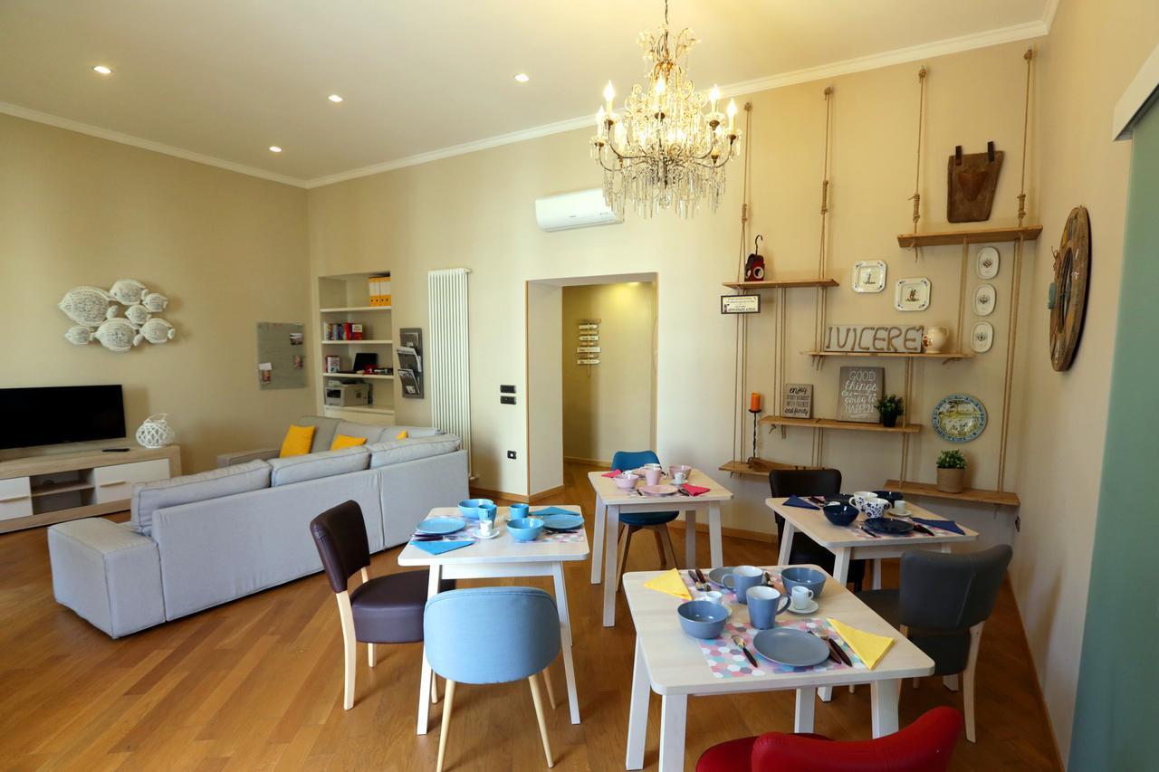 I Vicere B&B Deluxe Napoli Bagian luar foto