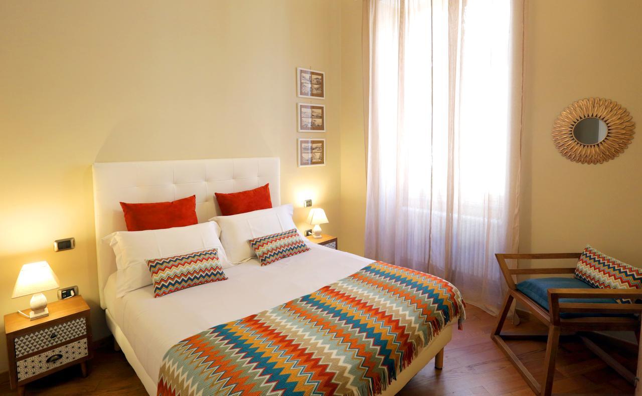 I Vicere B&B Deluxe Napoli Bagian luar foto